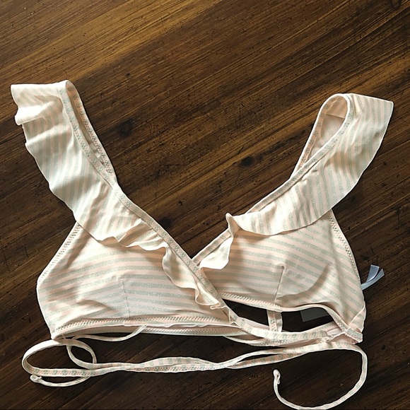 NWT Aerie swim top - Picture 4 of 5